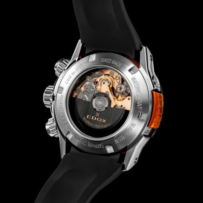 クロノオフショア1 ベゼルロック クロノグラフ オートマティック 自動巻き 01128-3NOCA-BUIDN