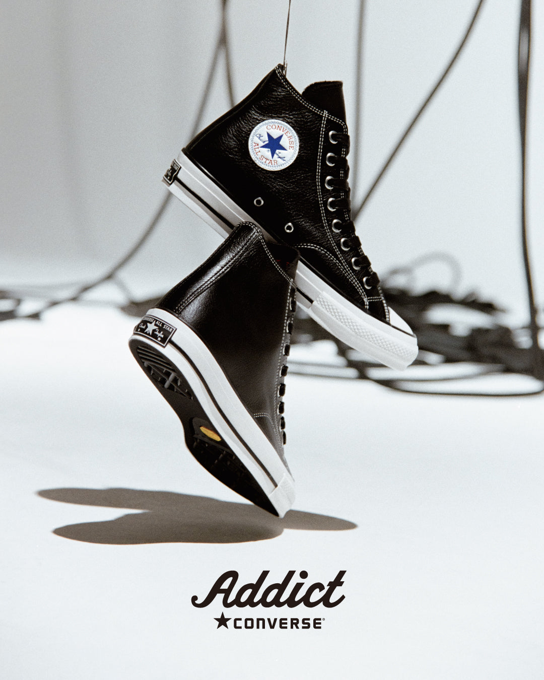 2025 HOLIDAY COLLECTION CHUCK TAYLOR LEATHER HI チャックテイラー レザー HI 33900010