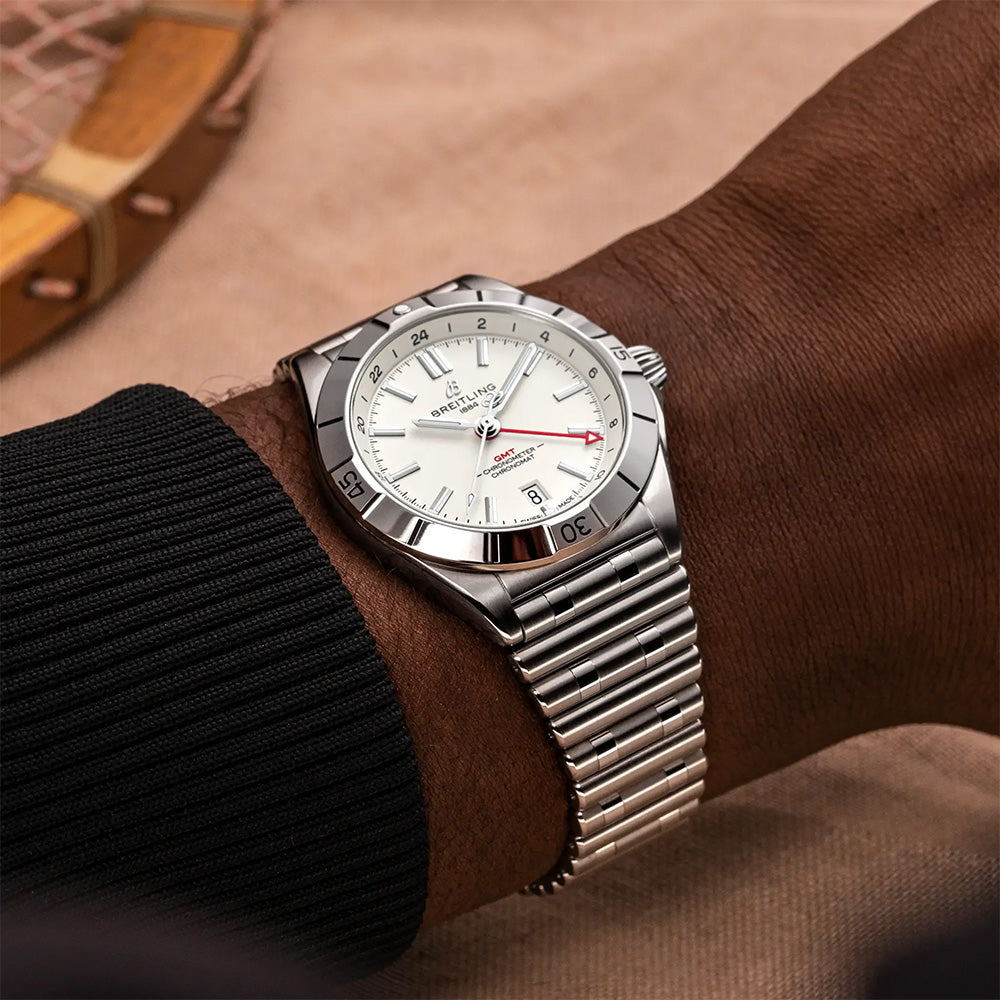 クロノマット オートマチック GMT 40mm 自動巻 A32398101A1A1