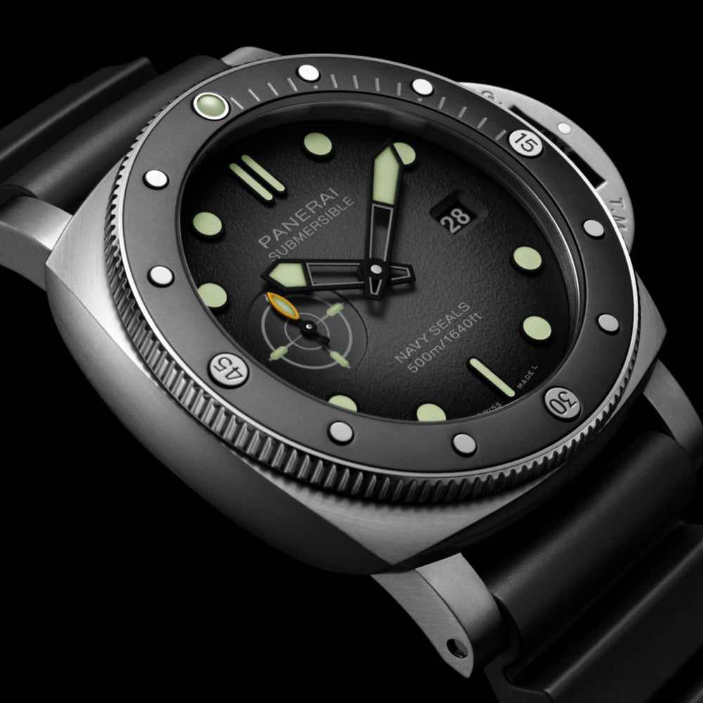 サブマーシブル ネイビーシールズ 自動巻き 44mm PAM01738
