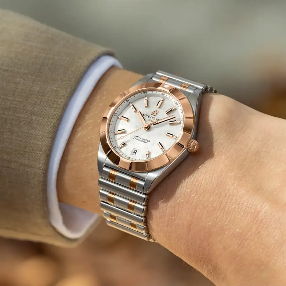 クロノマット 32mm クォーツ U77310101A2U1