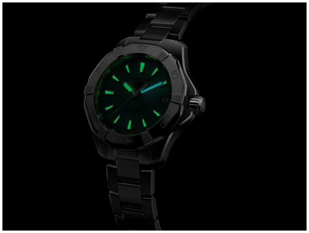 アクアレーサー プロフェッショナル200 ソーラーグラフ ソーラークォーツ WBP1315.BA0005