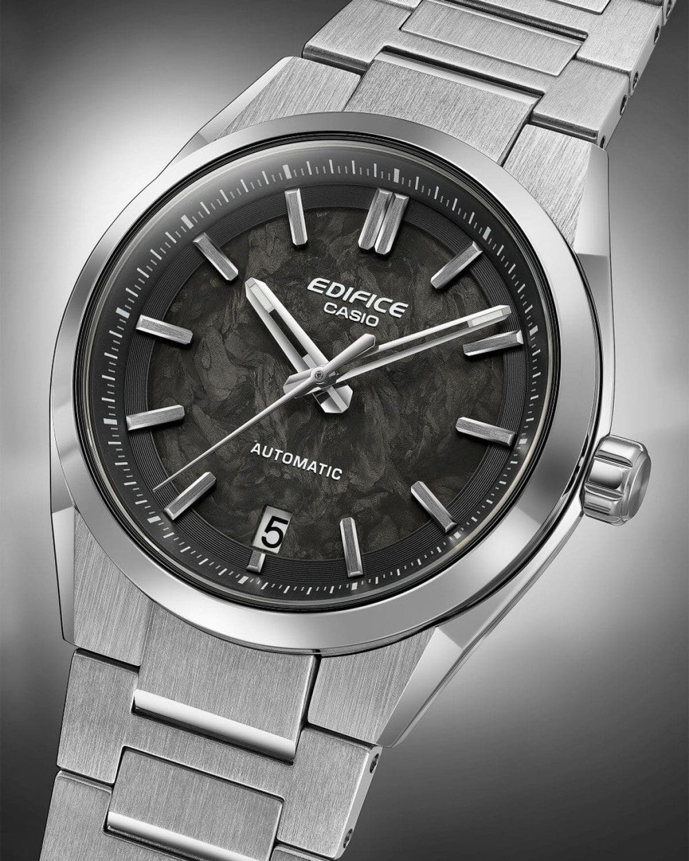 EDIFICE フォージドカーボン AUTOMATIC 自動巻き EFK-100YCD-1AJF