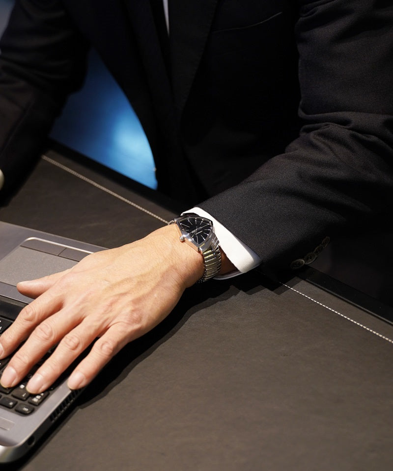 ベンチュラ クオーツ H24411232