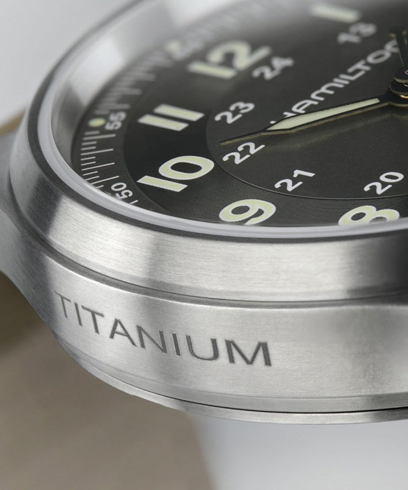 カーキ フィールド チタニウム オート 自動巻き H70545550