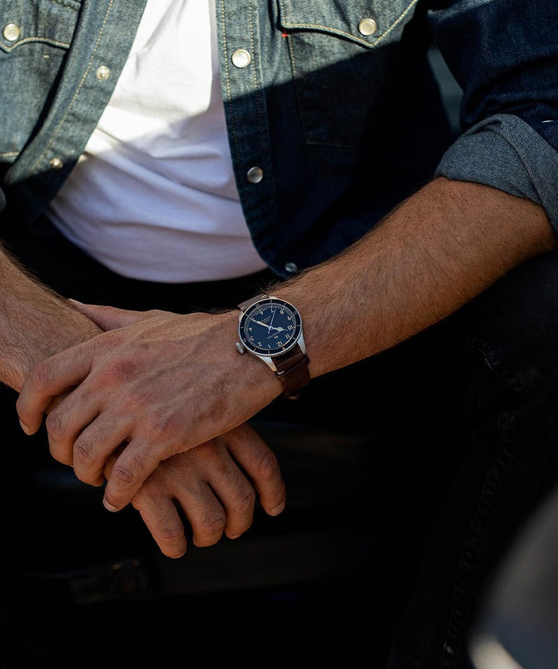 カーキ アビエーション パイロット パイオニア H76205530