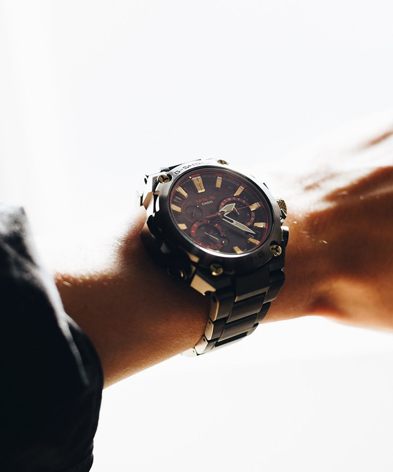 MR-G MRG-B2000 Series 電波ソーラー Bluetooth搭載 赤備え MRG-B2000B-1A4JR