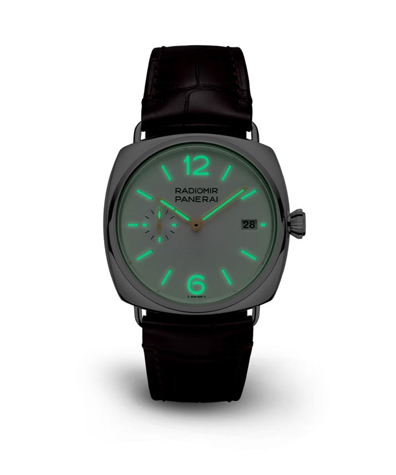 ラジオミール クアランタ 自動巻き 40mm PAM01570