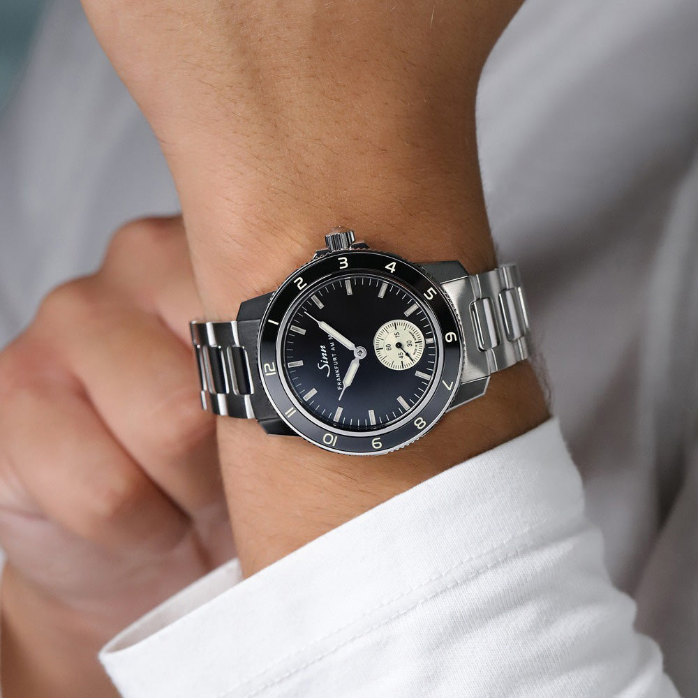 パイロットウォッチ 104 Classic 12 自動巻 ファインアジャスト付きブレスレット