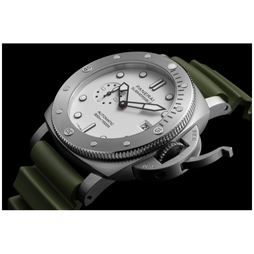 サブマーシブル クアランタクアトロ 自動巻き 44mm PAM01595