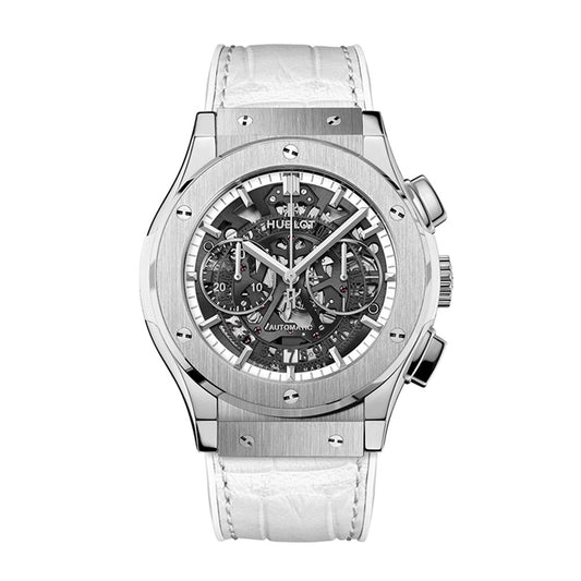 日本限定 クラシック・フュージョン アエロ・フュージョン クロノグラフ オールホワイト 自動巻き 45MM 525.NE.0127.LR