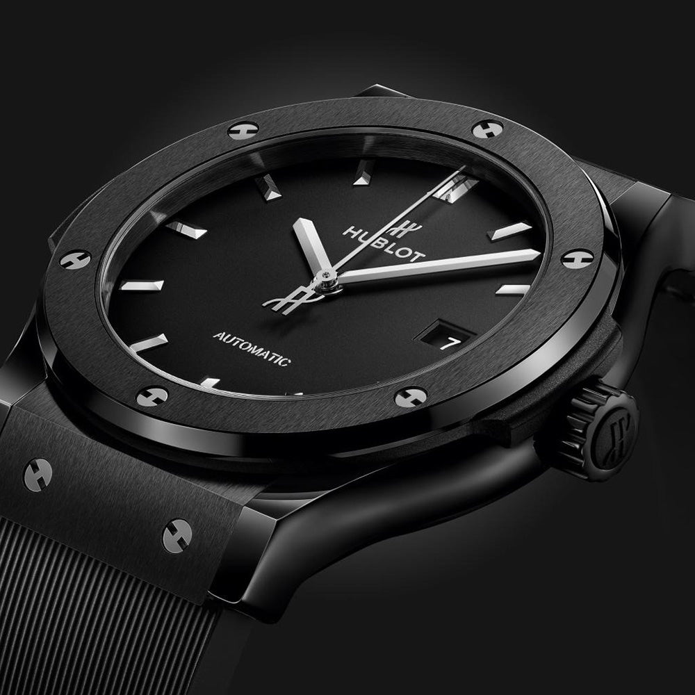 クラシック・フュージョン ブラックマジック 自動巻き 42MM 542.CM.1171.RX