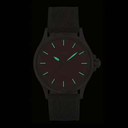 世界限定400本 パイロットウォッチ 自動巻 556 Carnelian Red（カーネリアンレッド）