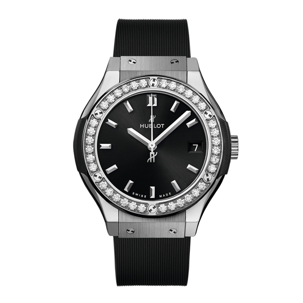 クラシック・フュージョン チタニウム ダイヤモンド  クォーツ 33mm 581.NX.1470.RX.1104
