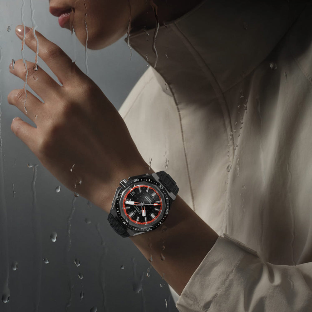 デファイ エクストリーム ダイバー 自動巻 42.5mm 95.9600.3620/21.I300