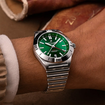 クロノマット オートマチック GMT 40mm 自動巻 A32398101L1A1