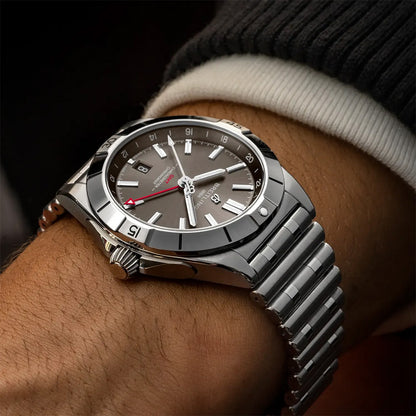 生産終了 クロノマット オートマチック GMT 40mm 自動巻 A32398101M1A1