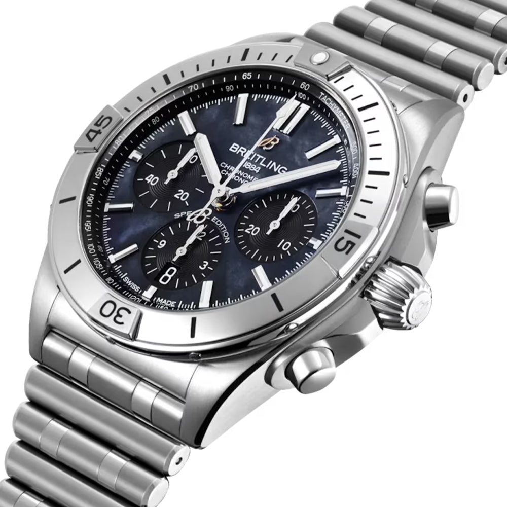 クロノマット B01 ジャパン エディション 42mm 自動巻 AB0134101B3A1