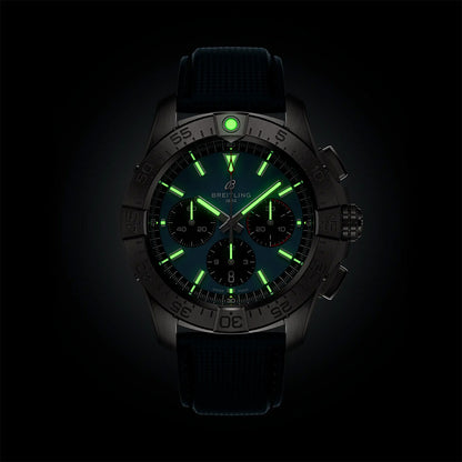 アベンジャー B01 クロノグラフ 44mm 自動巻 AB0147101C1X1