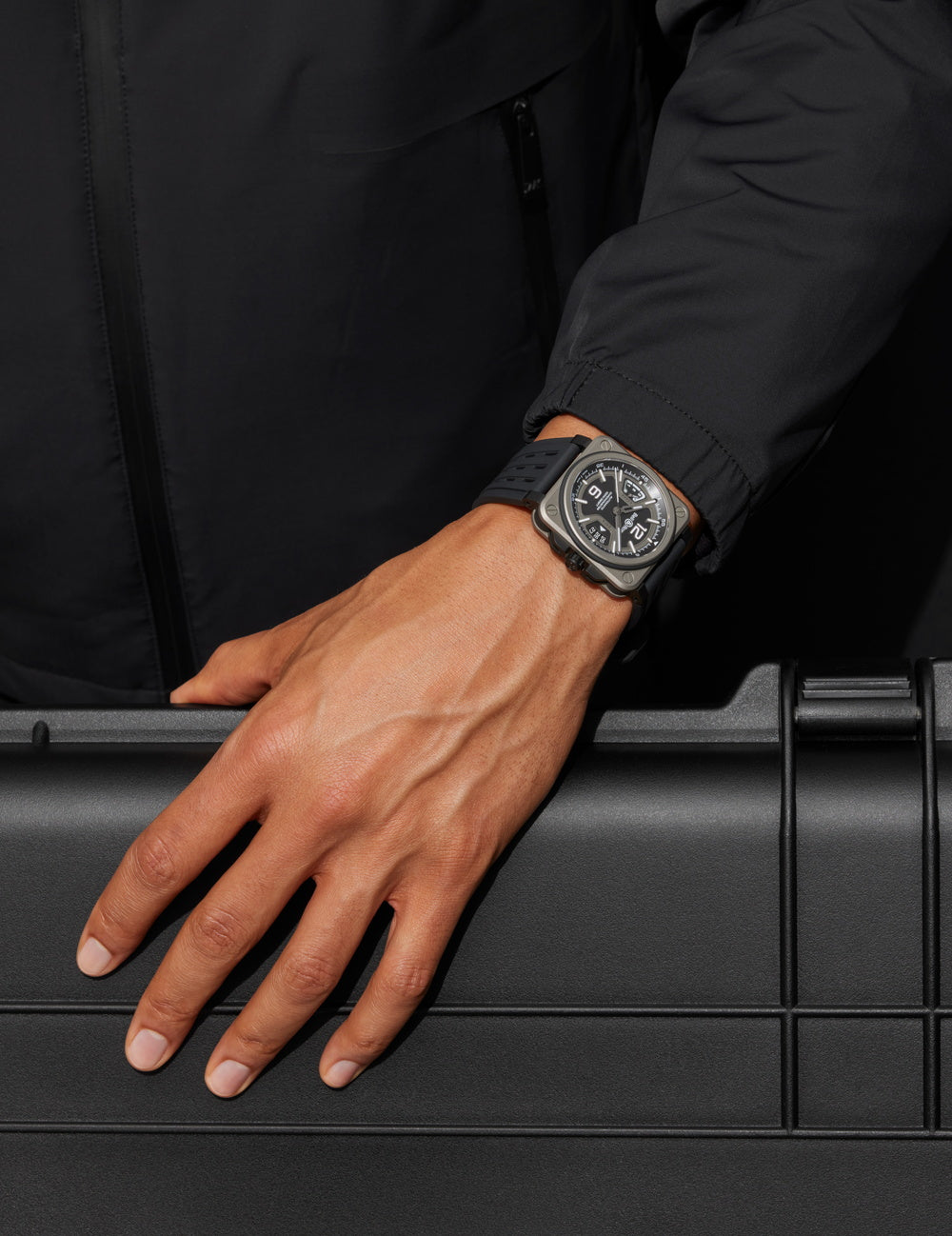 ベル＆ロス BR-X3 Black Titanium 自動巻き 41mm BRX3R-BL-TI/SRB