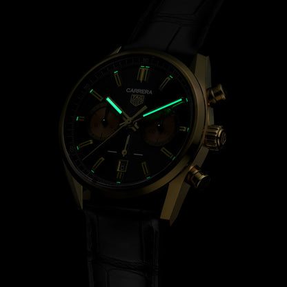 カレラ クロノグラフ  自動巻 42mm CBN2044.FC8313