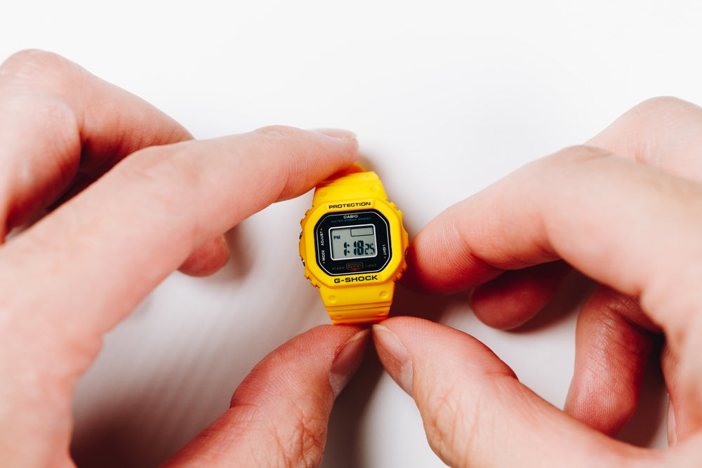 CASIO G-SHOCK nano DWN-5600-9JR イエロー黄色 G-SHOCK/ジーショック