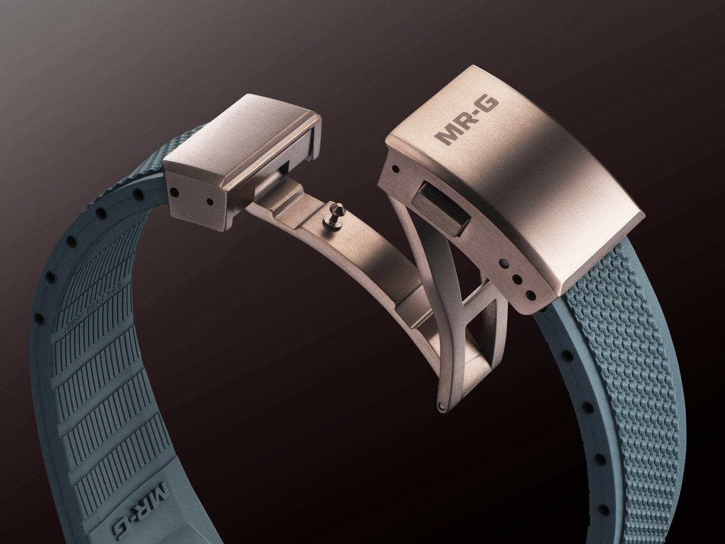 世界限定800本 MR-G 電波ソーラー Bluetooth搭載 鐵鐔（くろがねつば）MRG-B2000KT-3AJR