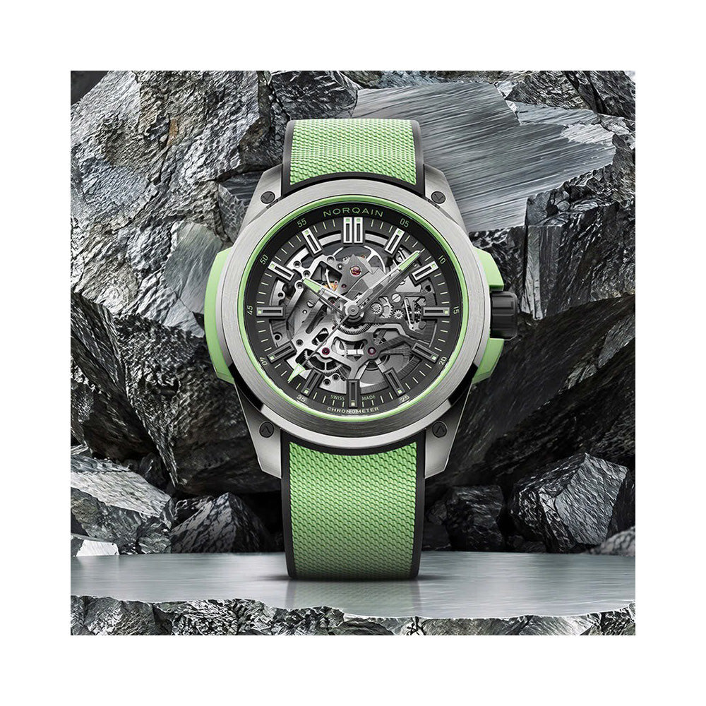 ワイルドワン スケルトン 自動巻き 42mm N3000.26T01.B01.R02