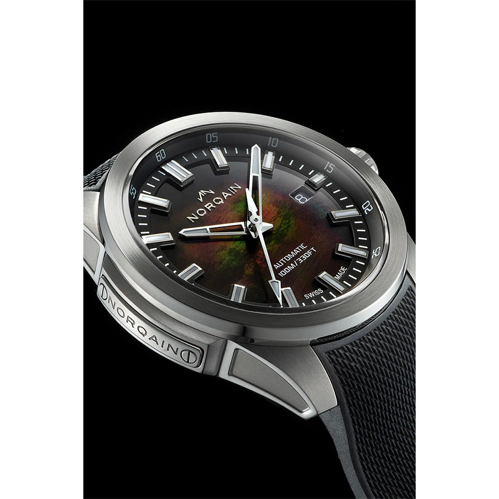 インディペンデンス JP ブラック マザー オブ パール 自動巻き 40mm N3008.08S01.B01.R01