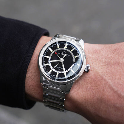 フリーダム 60 GMT 自動巻き  40mm NN2100SG/B211/201SG