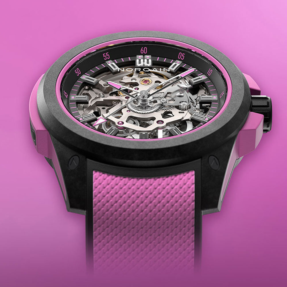 ワイルドワン スケルトン 自動巻き  39mm ハイパーピンク NNQ3001QBPI1AS/B003/3W2PIBR