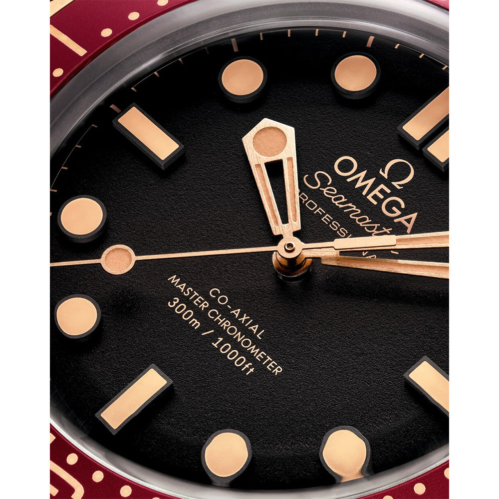 シーマスター ダイバー 300M 自動巻き 42mm 210.92.42.20.01.00﻿3