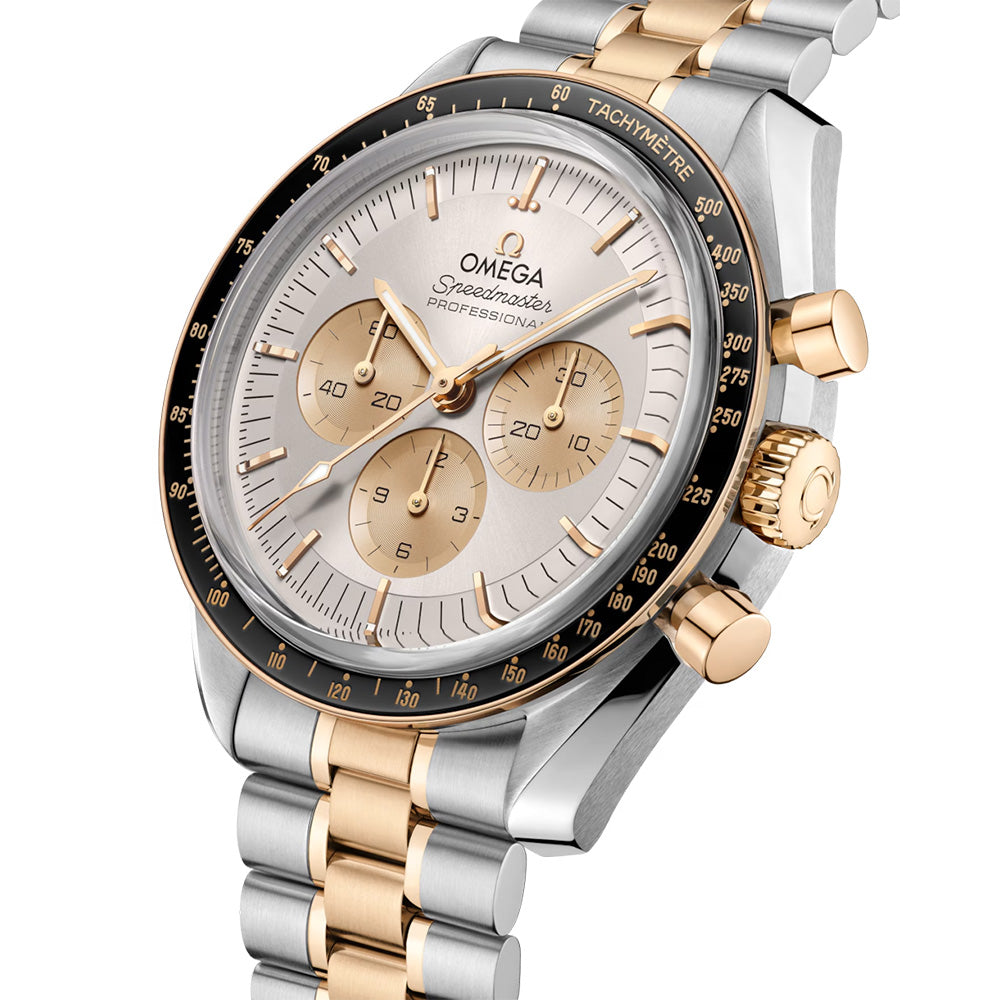 スピードマスター ムーンウォッチ プロフェッショナ﻿ル 手巻き 42mm 310.20.42.50.02.00﻿1