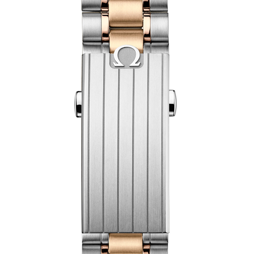 スピードマスター ムーンウォッチ プロフェッショナ﻿ル 手巻き 42mm 310.20.42.50.02.00﻿1