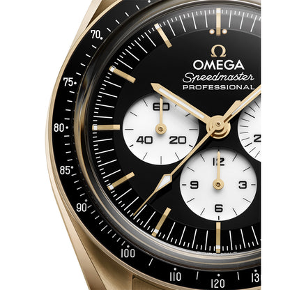 スピードマスター ムーンウォッチ プロフェッショナ﻿ル 手巻き 42mm  310.60.42.50.01.00﻿2