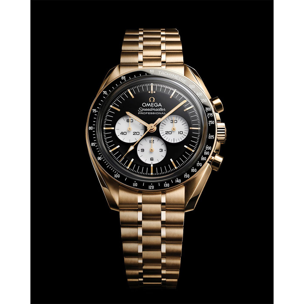 スピードマスター ムーンウォッチ プロフェッショナ﻿ル 手巻き 42mm  310.60.42.50.01.00﻿2