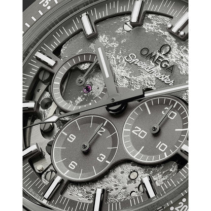 スピードマスター ダーク サイド オブ ザ ムー﻿ン 44.25mm 手巻き 310.92.44.50.06.00﻿2