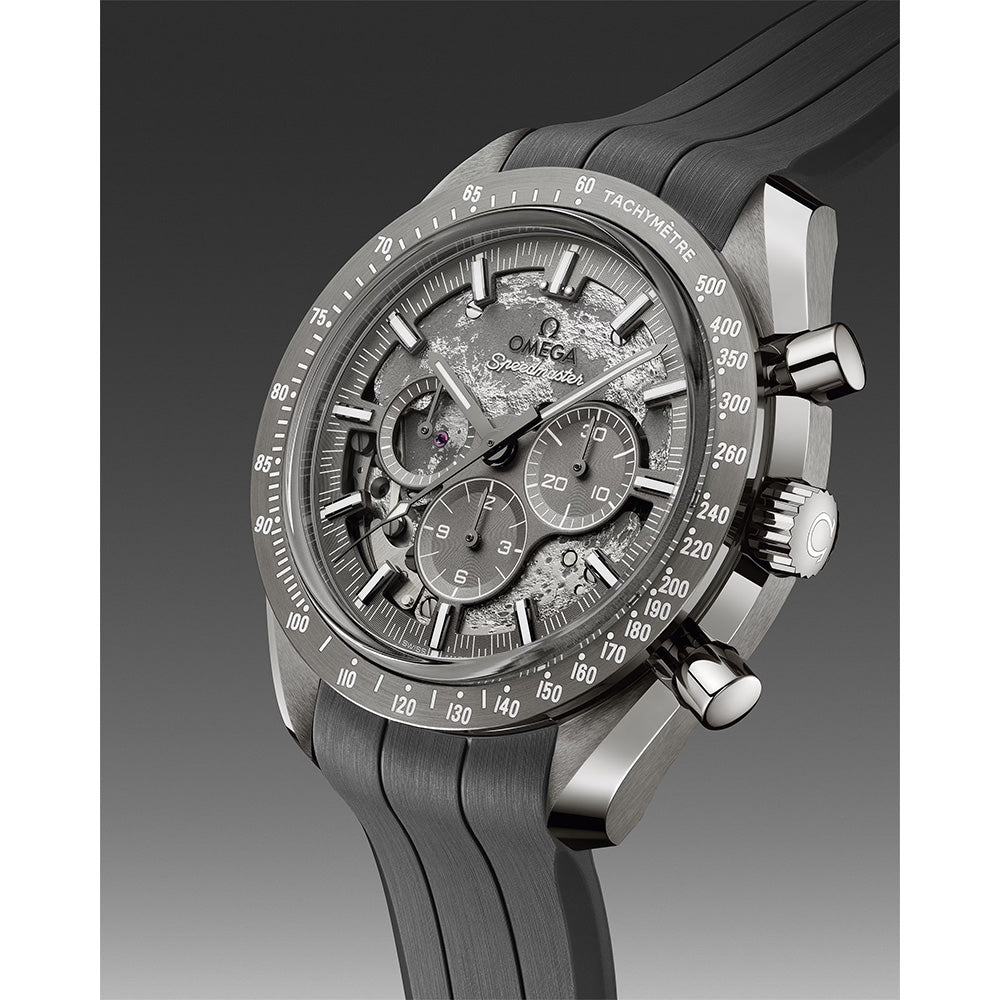 スピードマスター ダーク サイド オブ ザ ムー﻿ン 44.25mm 手巻き 310.92.44.50.06.00﻿2