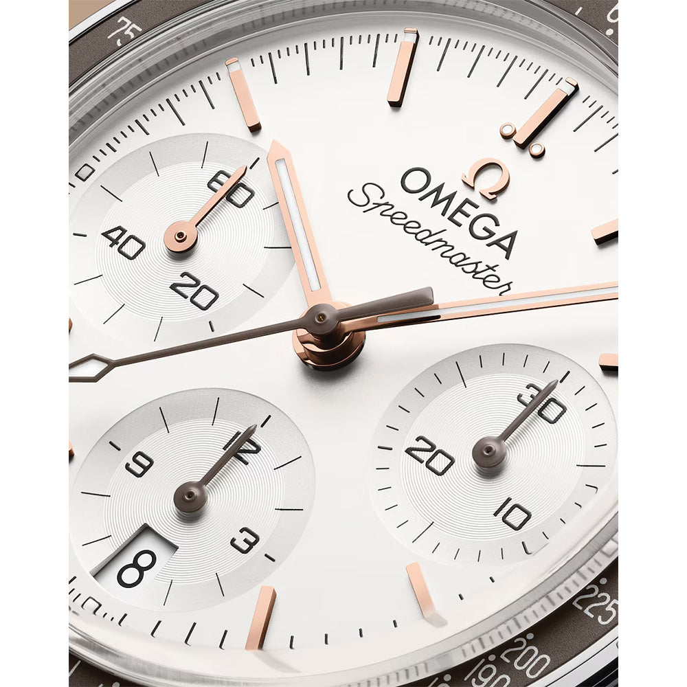 スピードマスター 38 自動巻き 38mm 324.30.38.50.02.00﻿3