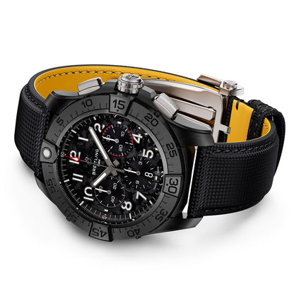 アベンジャー B01 クロノグラフ 44 ナイト ミッション 44mm 自動巻 SB0147101B1X1
