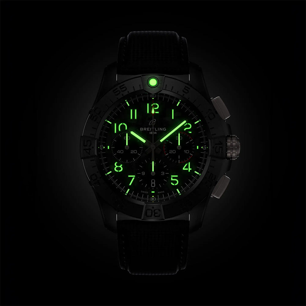 アベンジャー B01 クロノグラフ 44 ナイト ミッション 44mm 自動巻 SB0147101B1X1
