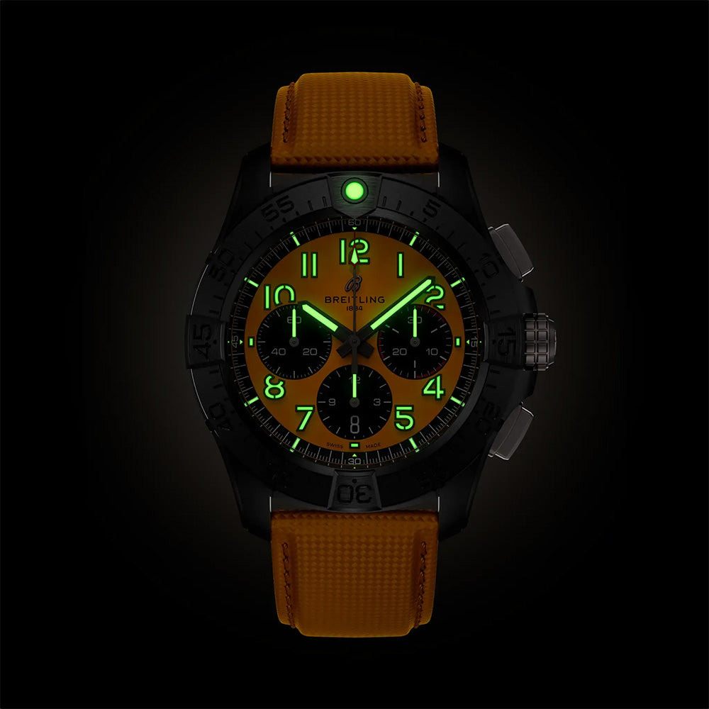 アベンジャー B01 クロノグラフ 44 ナイト ミッション 44mm 自動巻 SB0147101I1X1