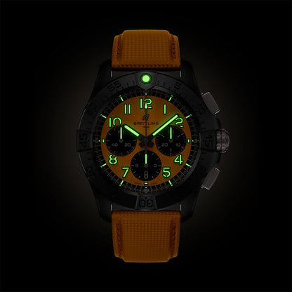 アベンジャー B01 クロノグラフ 44 ナイト ミッション 44mm 自動巻 SB0147101I1X1