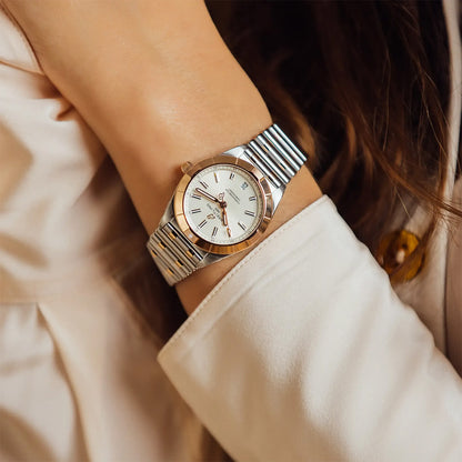 クロノマット 32mm クォーツ U77310101A1U1