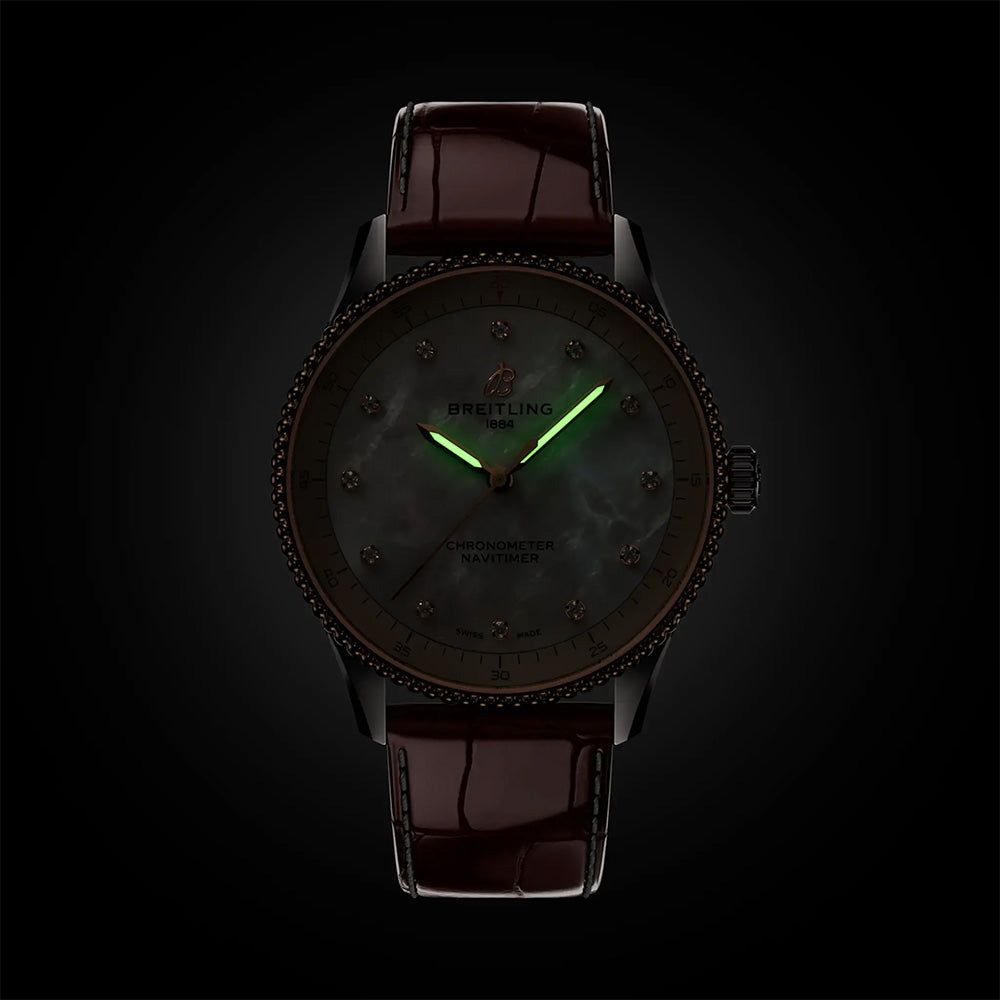 ナビタイマー 32mm クォーツ U77320E61A1P1