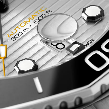 アクアレーサー プロフェッショナル300 自動巻 43mm WBP201C.BA0632