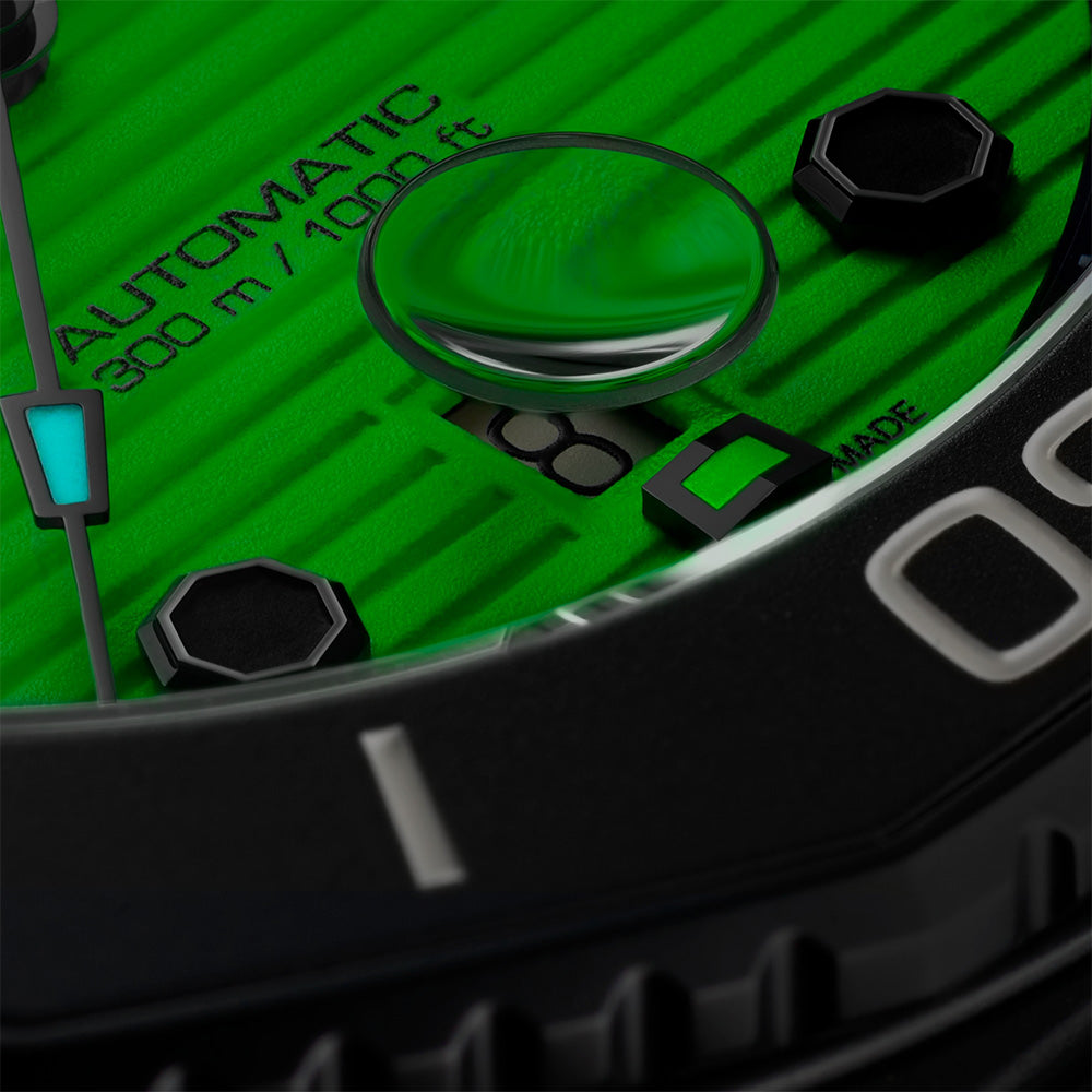 アクアレーサー プロフェッショナル300 自動巻 43mm WBP201D.FT6197