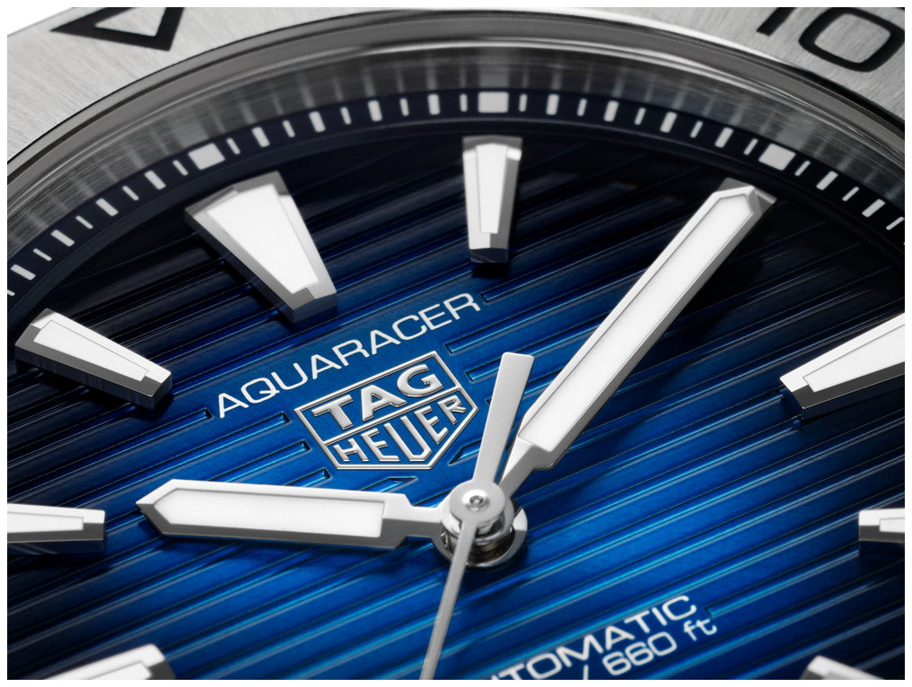 アクアレーサー プロフェッショナル200 自動巻 WBP2111.BA0627