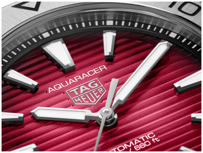 アクアレーサー プロフェッショナル200デイト 自動巻 WBP2114.BA0627