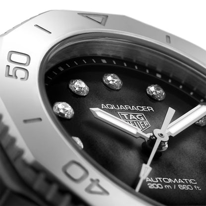 アクアレーサー プロフェッショナル200 デイト 自動巻 30mm WBP2410.BA0622